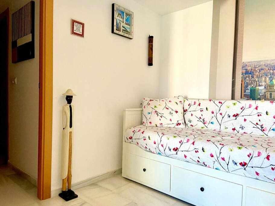 Apartamento Rocio By Solymar Holiday Torre Del Mar Exterior photo